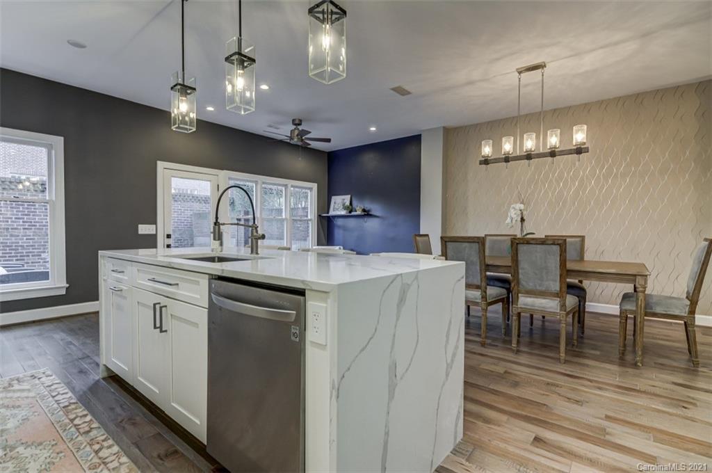 326 Settlers Lane Charlotte NC 28202