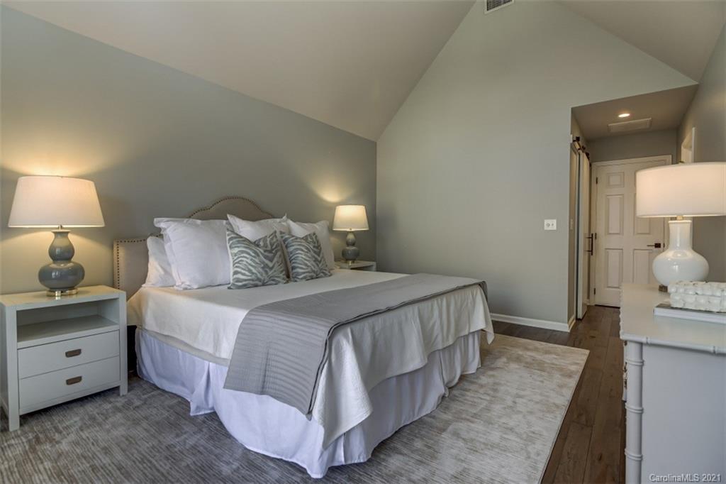 326 Settlers Lane Charlotte NC 28202