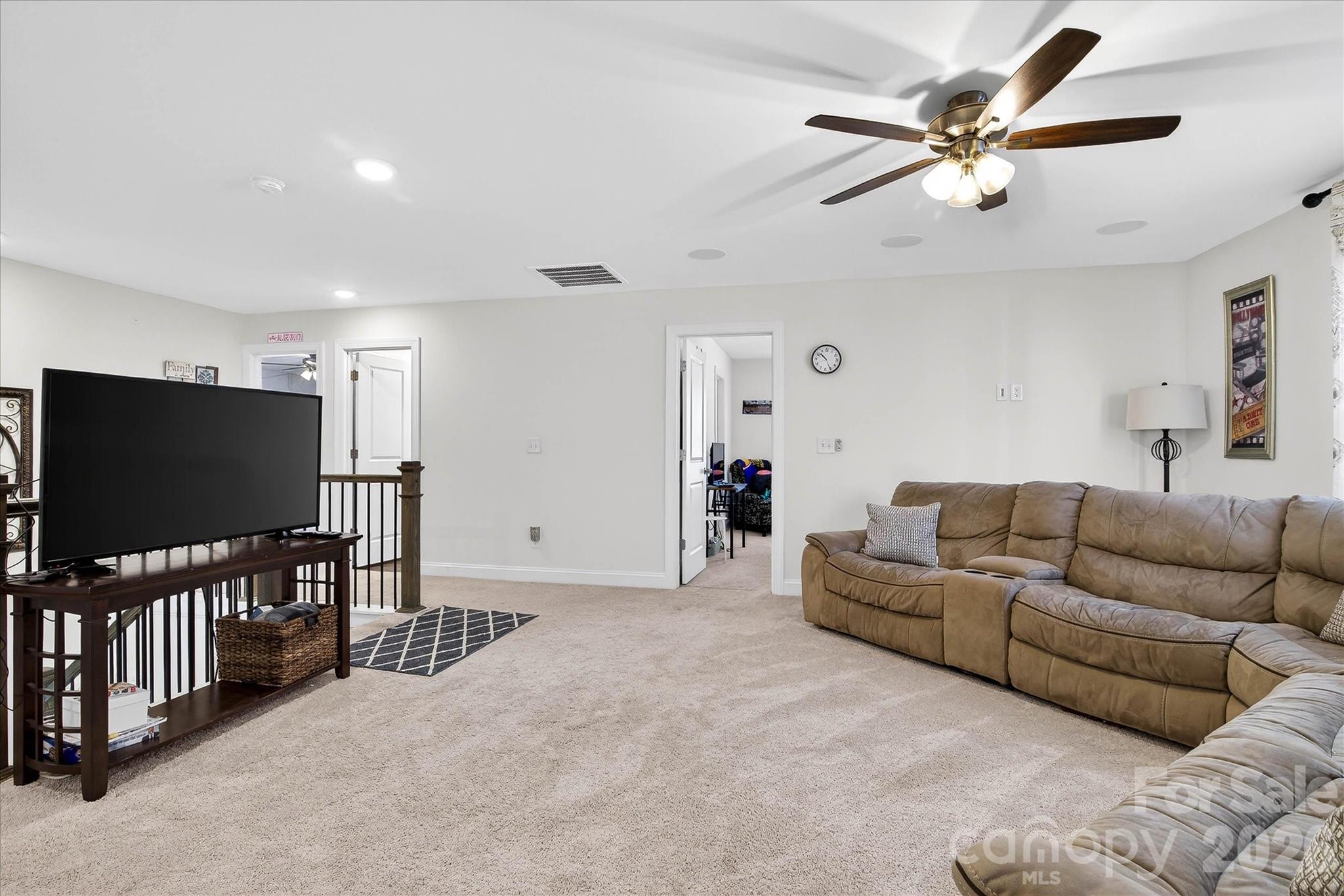 5516 Verona Road Charlotte NC 28213