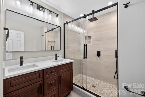 7407 Limerick Drive Charlotte NC 28270