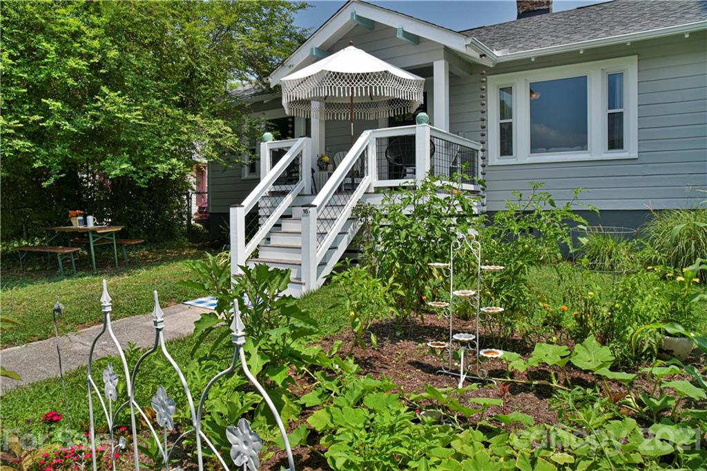 16 Mount Clare Avenue Asheville NC 28801