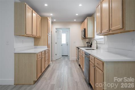 17 Sycamore Street Asheville NC 28804