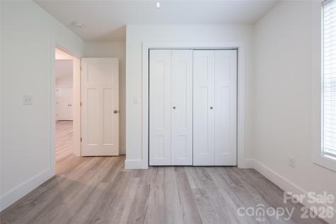 17 Sycamore Street Asheville NC 28804