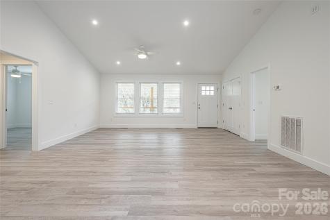 17 Sycamore Street Asheville NC 28804