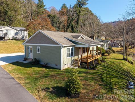 17 Sycamore Street Asheville NC 28804