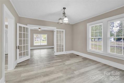 1241 S Lafayette Street Shelby NC 28152
