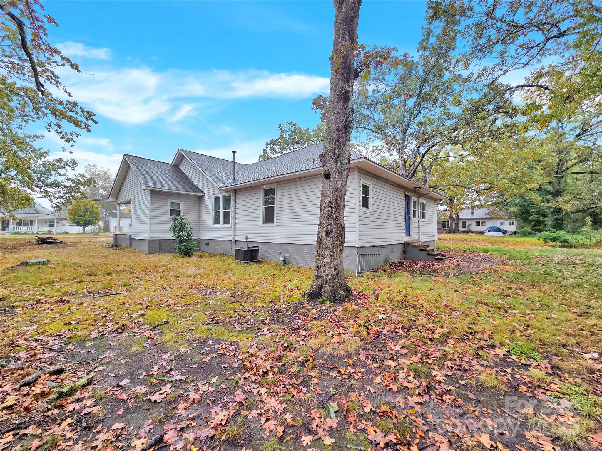 1241 S Lafayette Street Shelby NC 28152