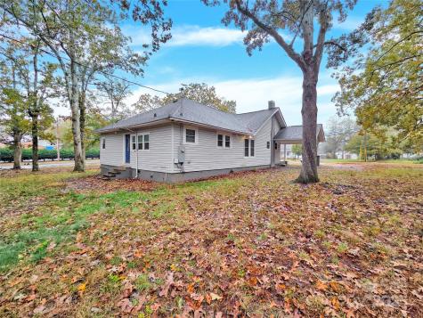 1241 S Lafayette Street Shelby NC 28152