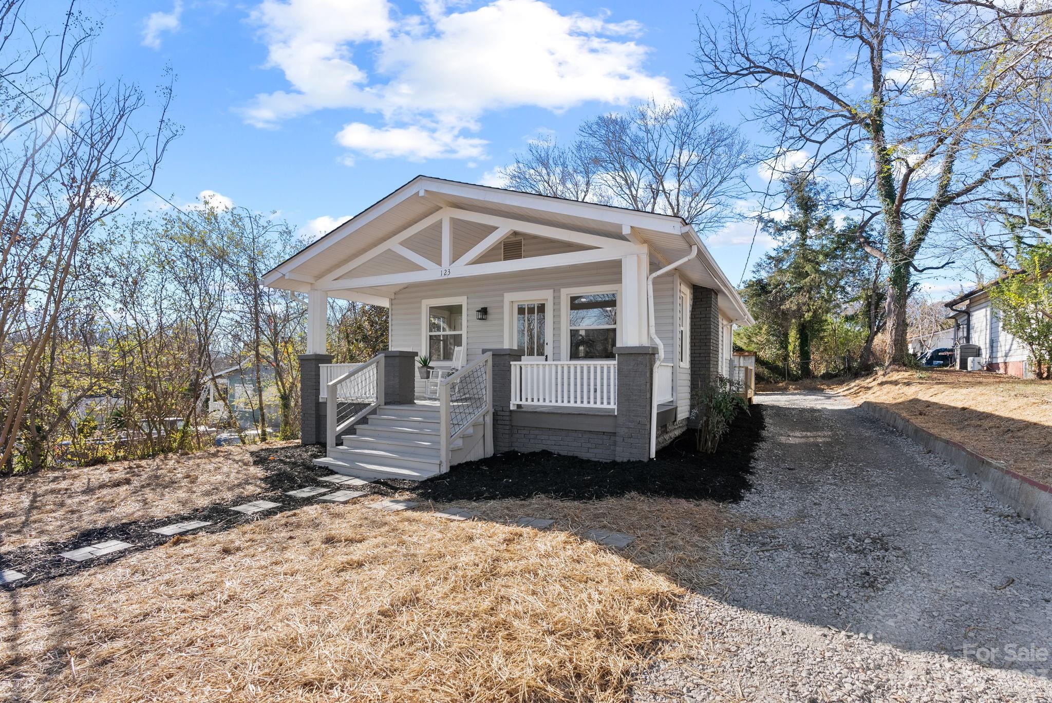 123 Richmond Avenue Asheville NC 28806