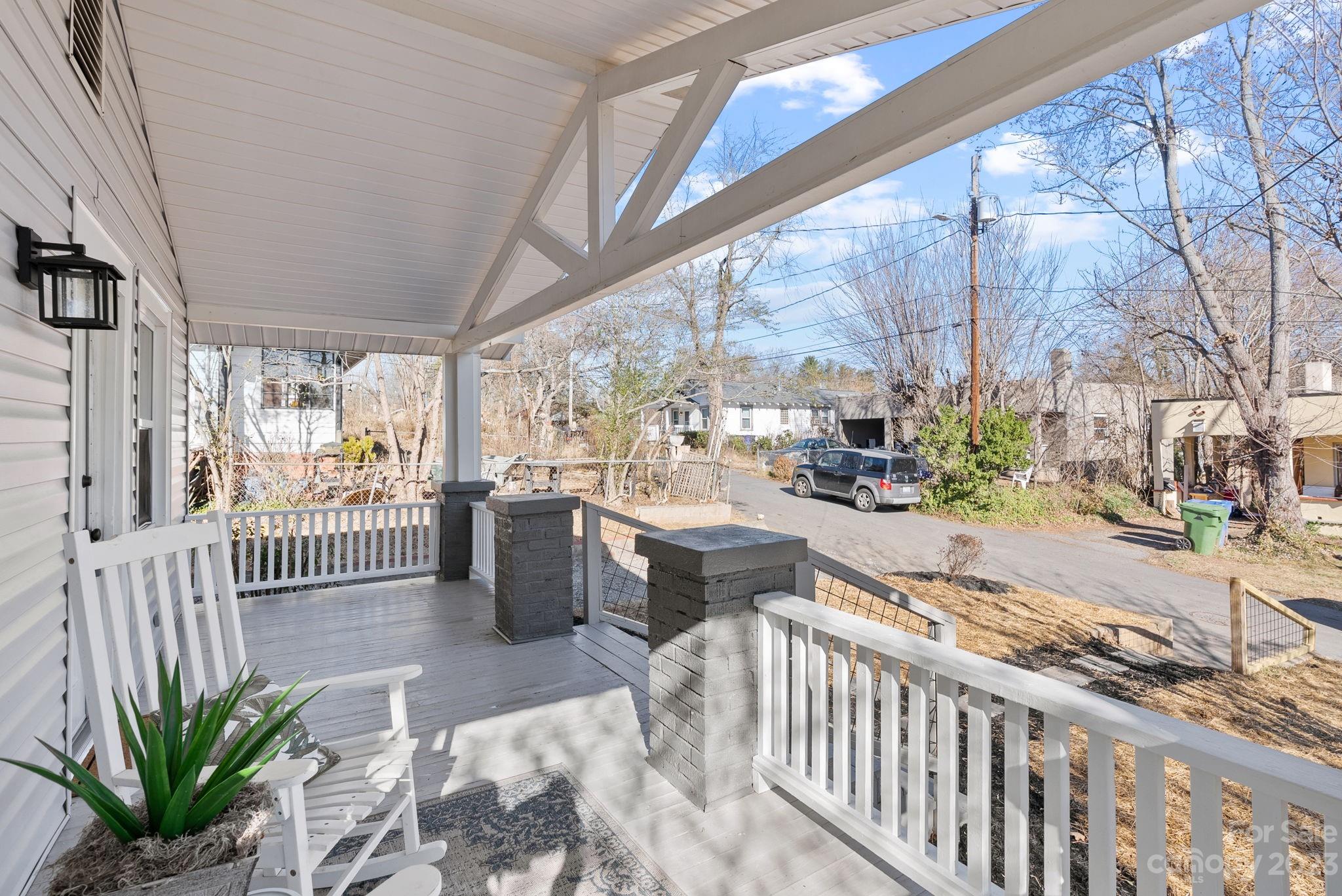 123 Richmond Avenue Asheville NC 28806