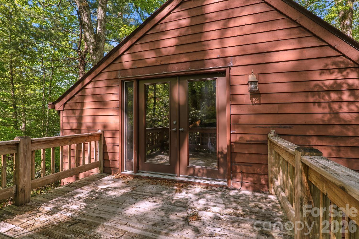 98 Skyline Drive Hendersonville NC 28791