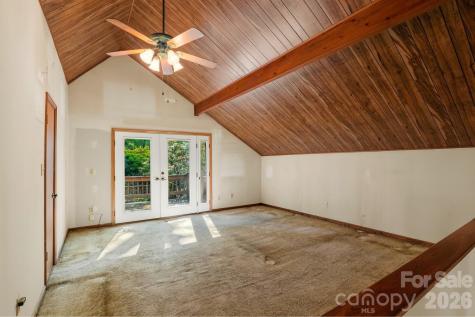 98 Skyline Drive Hendersonville NC 28791