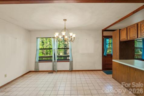 98 Skyline Drive Hendersonville NC 28791