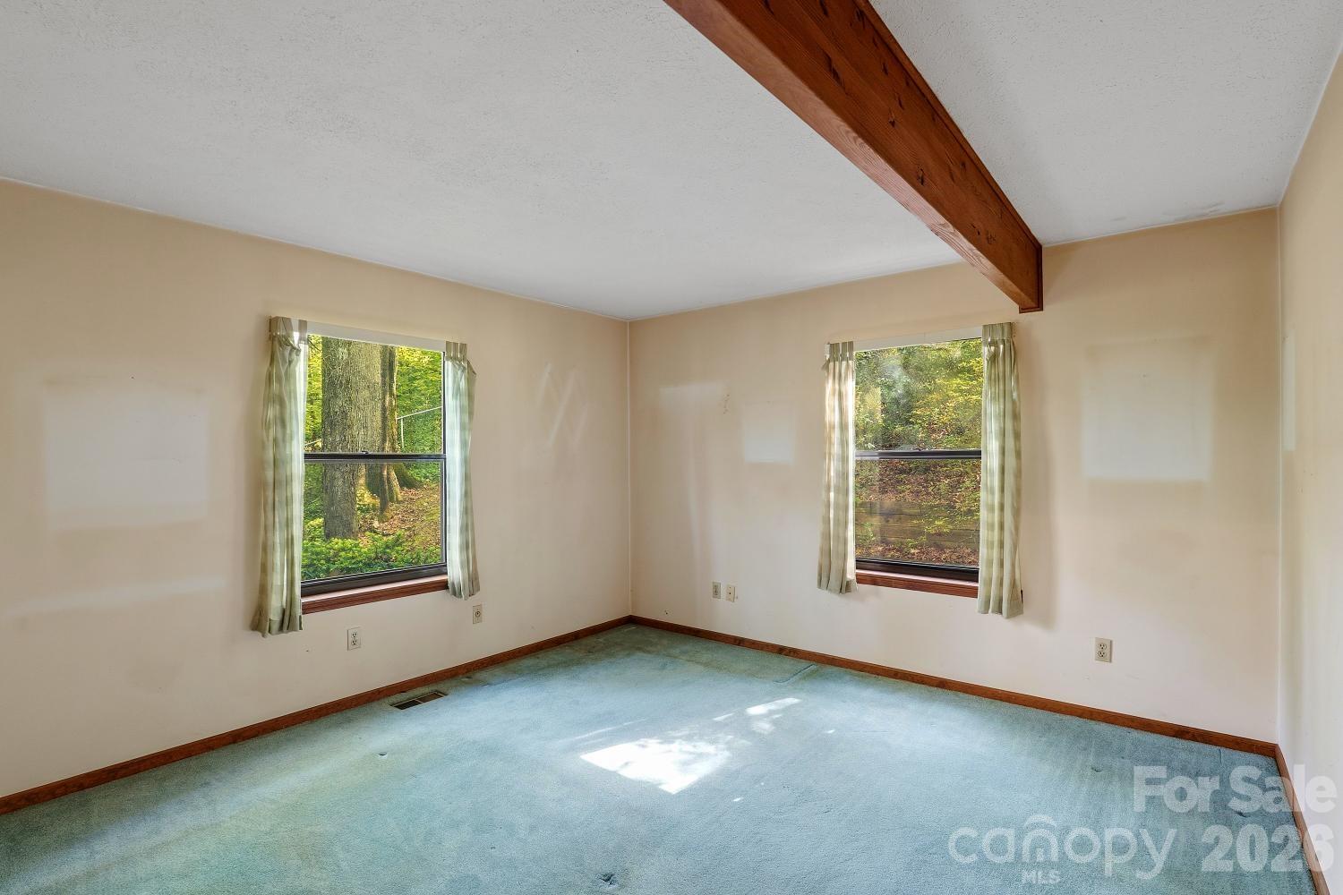 98 Skyline Drive Hendersonville NC 28791