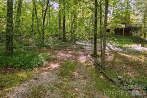 98 Skyline Drive Hendersonville NC 28791
