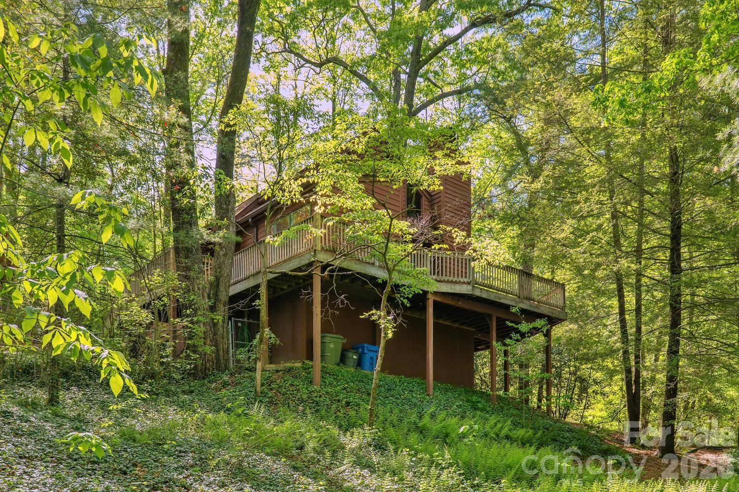98 Skyline Drive Hendersonville NC 28791