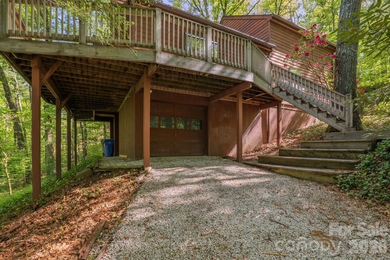98 Skyline Drive Hendersonville NC 28791