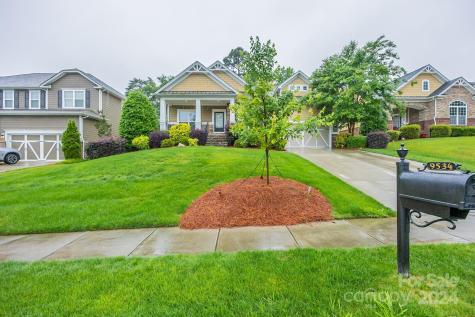 9534 Spurwig Court Charlotte NC 28278