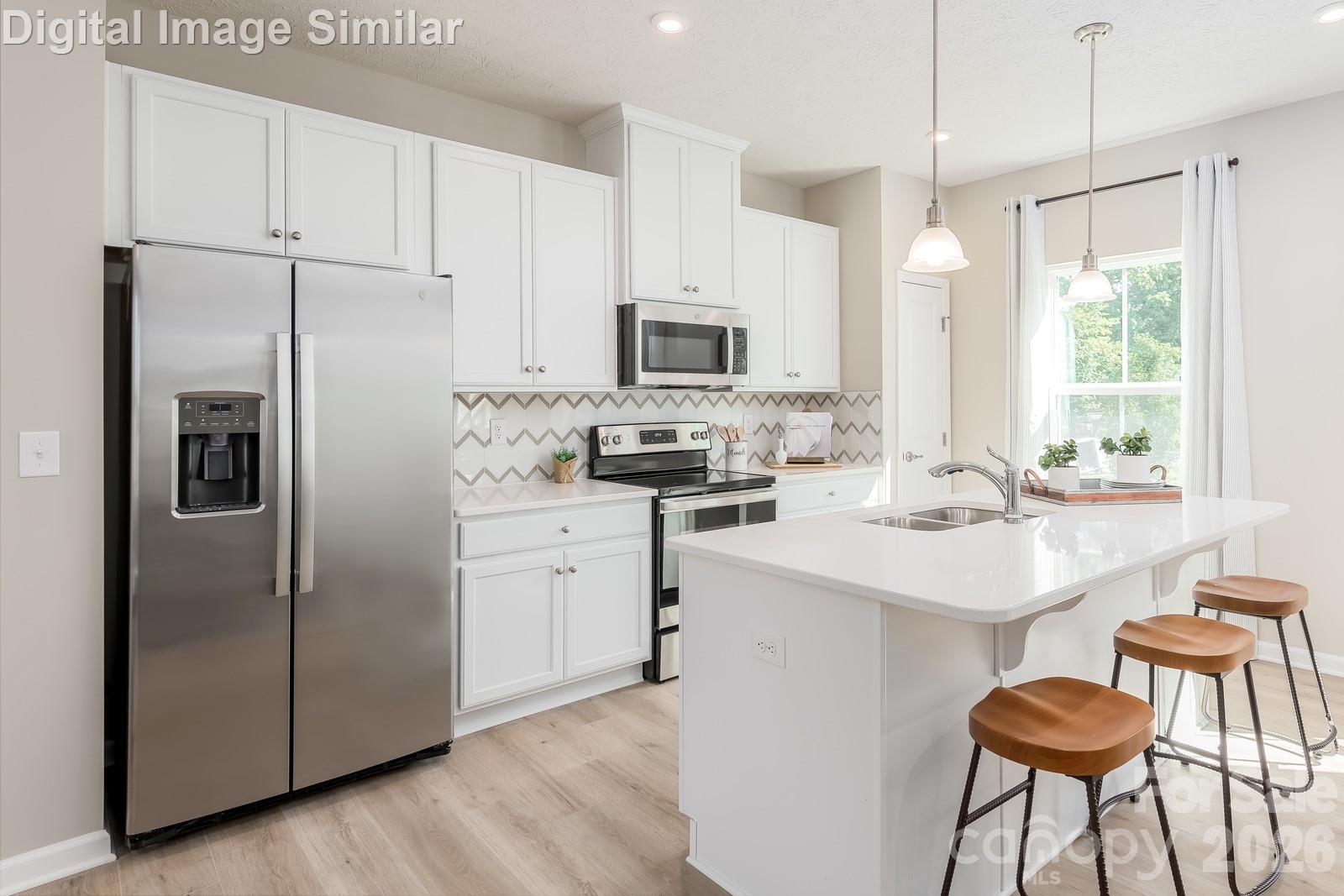 2521 Barnwood Way Charlotte NC 28216