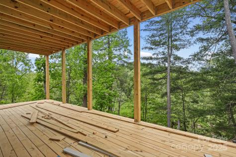 920 Newport Court Asheville NC 28806