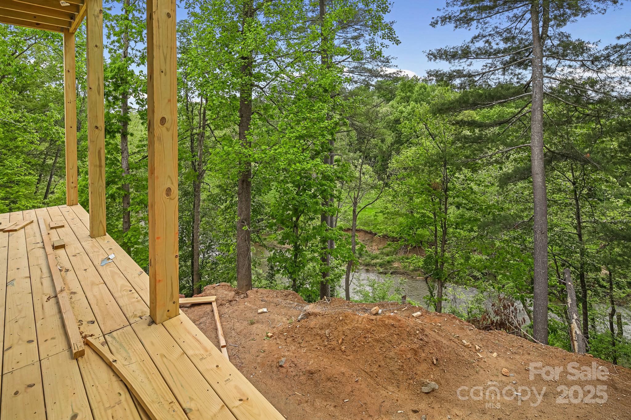 920 Newport Court Asheville NC 28806