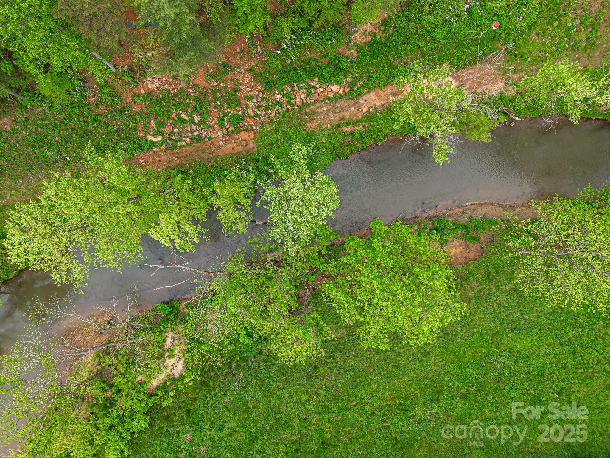 920 Newport Court Asheville NC 28806