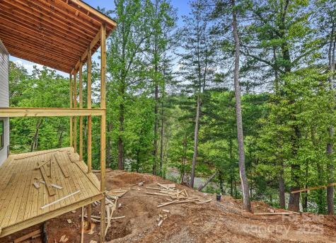 920 Newport Court Asheville NC 28806