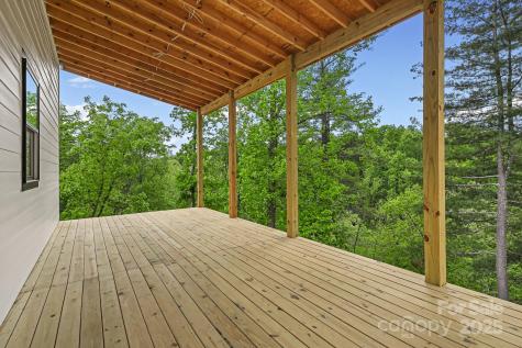 920 Newport Court Asheville NC 28806