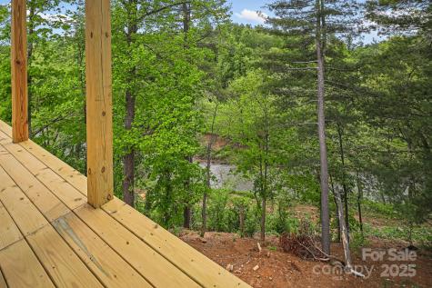 920 Newport Court Asheville NC 28806