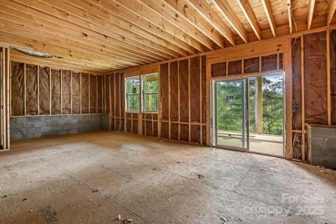 920 Newport Court Asheville NC 28806