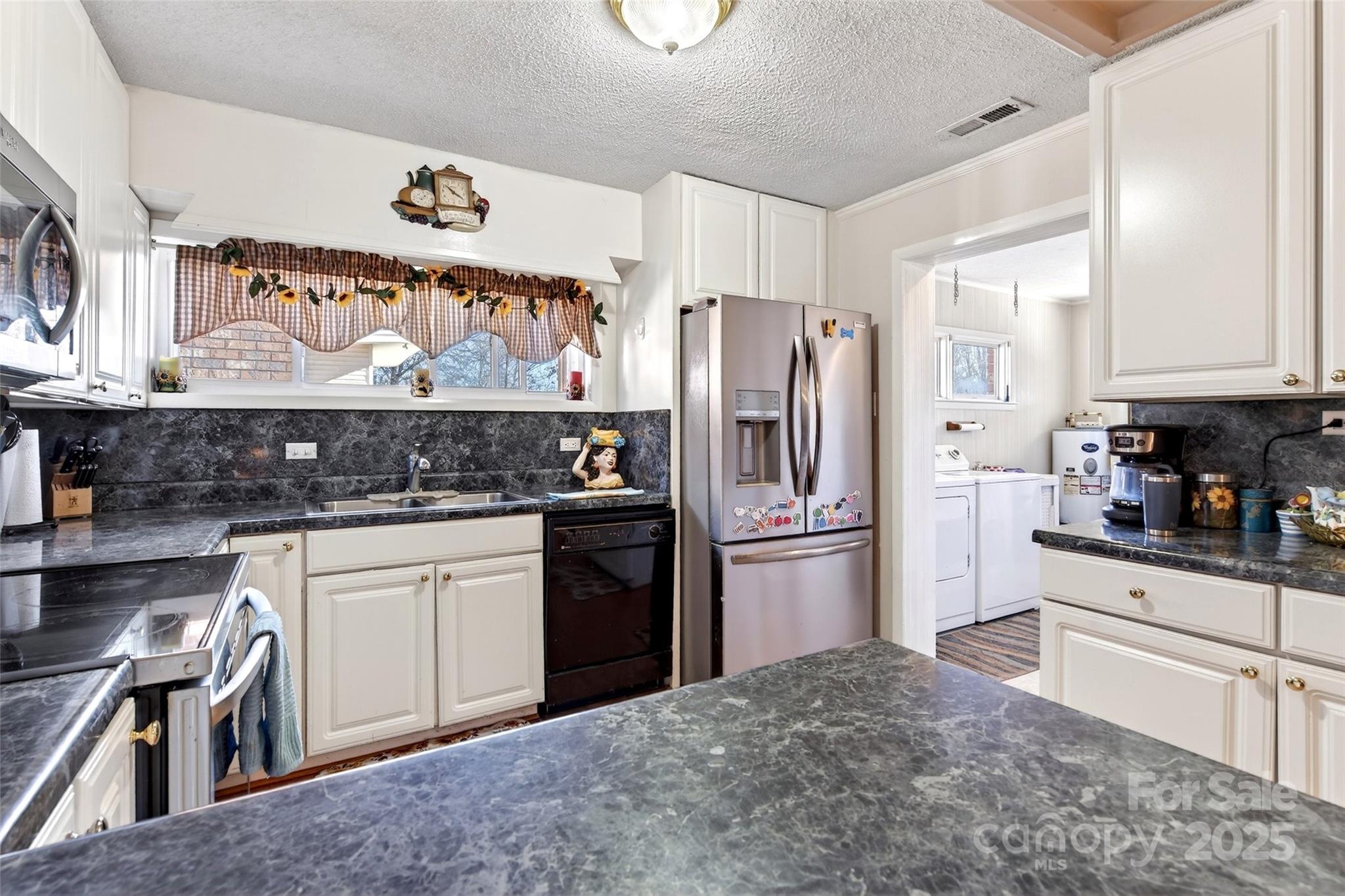 60 Greenwood Drive Marion NC 28752