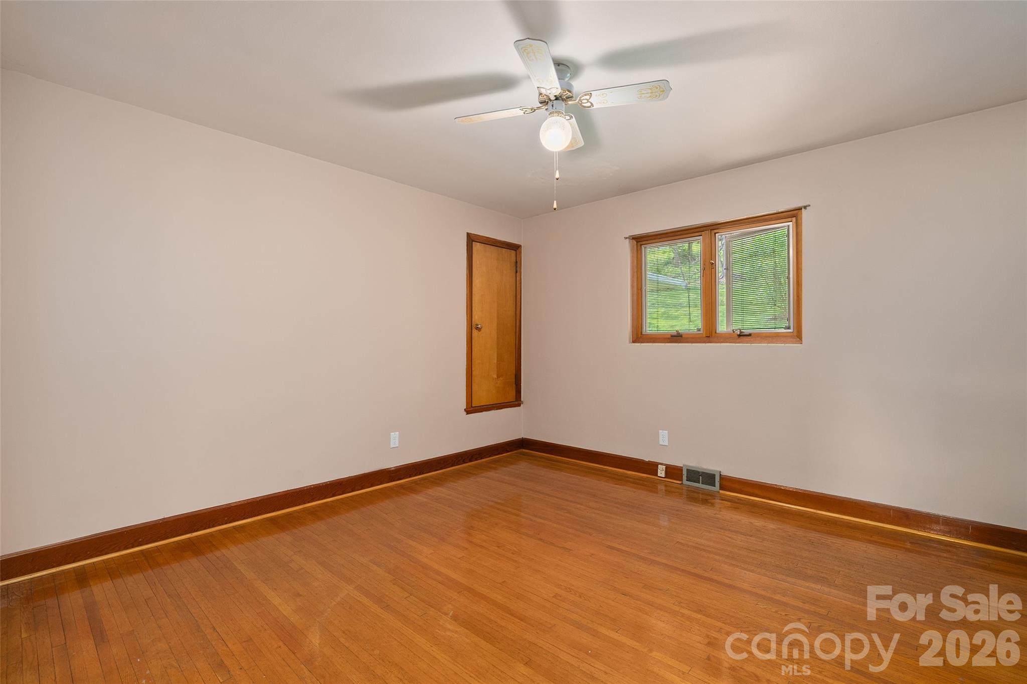 55 Boydston Street Canton NC 28716