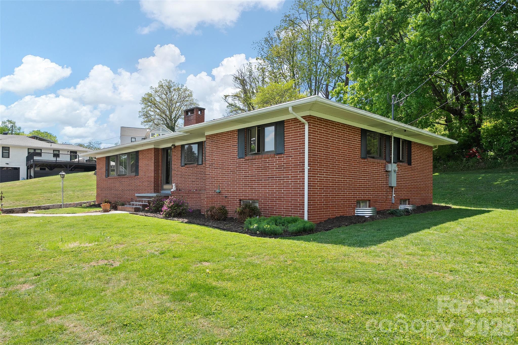 55 Boydston Street Canton NC 28716