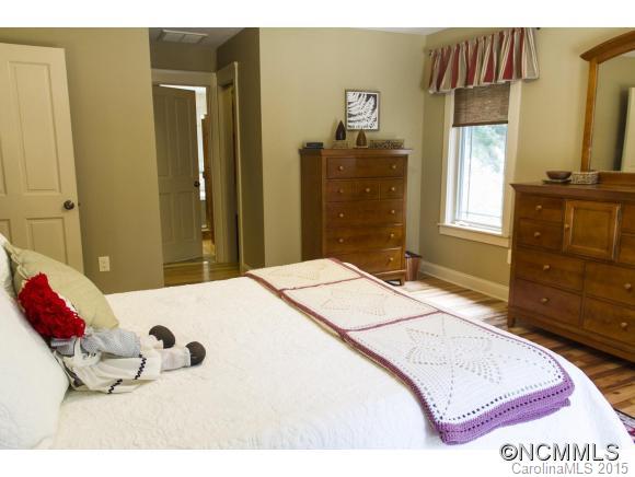 334 E. Sondley Drive Asheville NC 28805