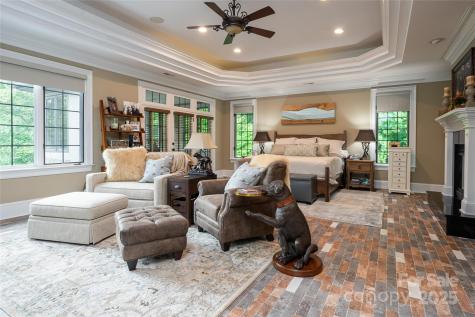 413 Barrington Drive Asheville NC 28803