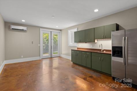 50 Greeley Street Asheville NC 28806