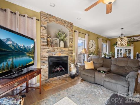 21 Jeff Drive Asheville NC 28806
