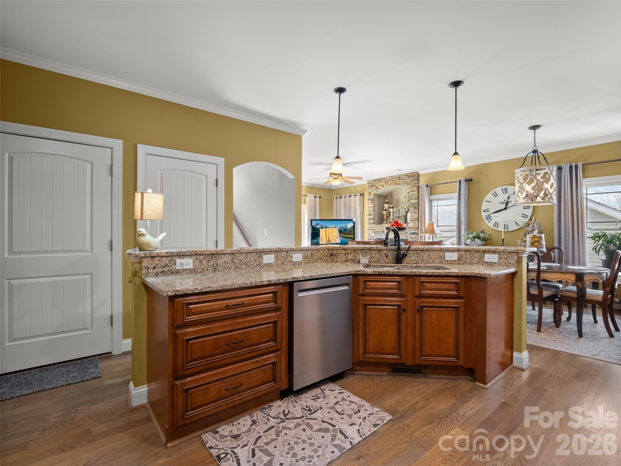 21 Jeff Drive Asheville NC 28806