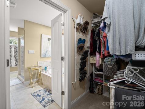 21 Jeff Drive Asheville NC 28806