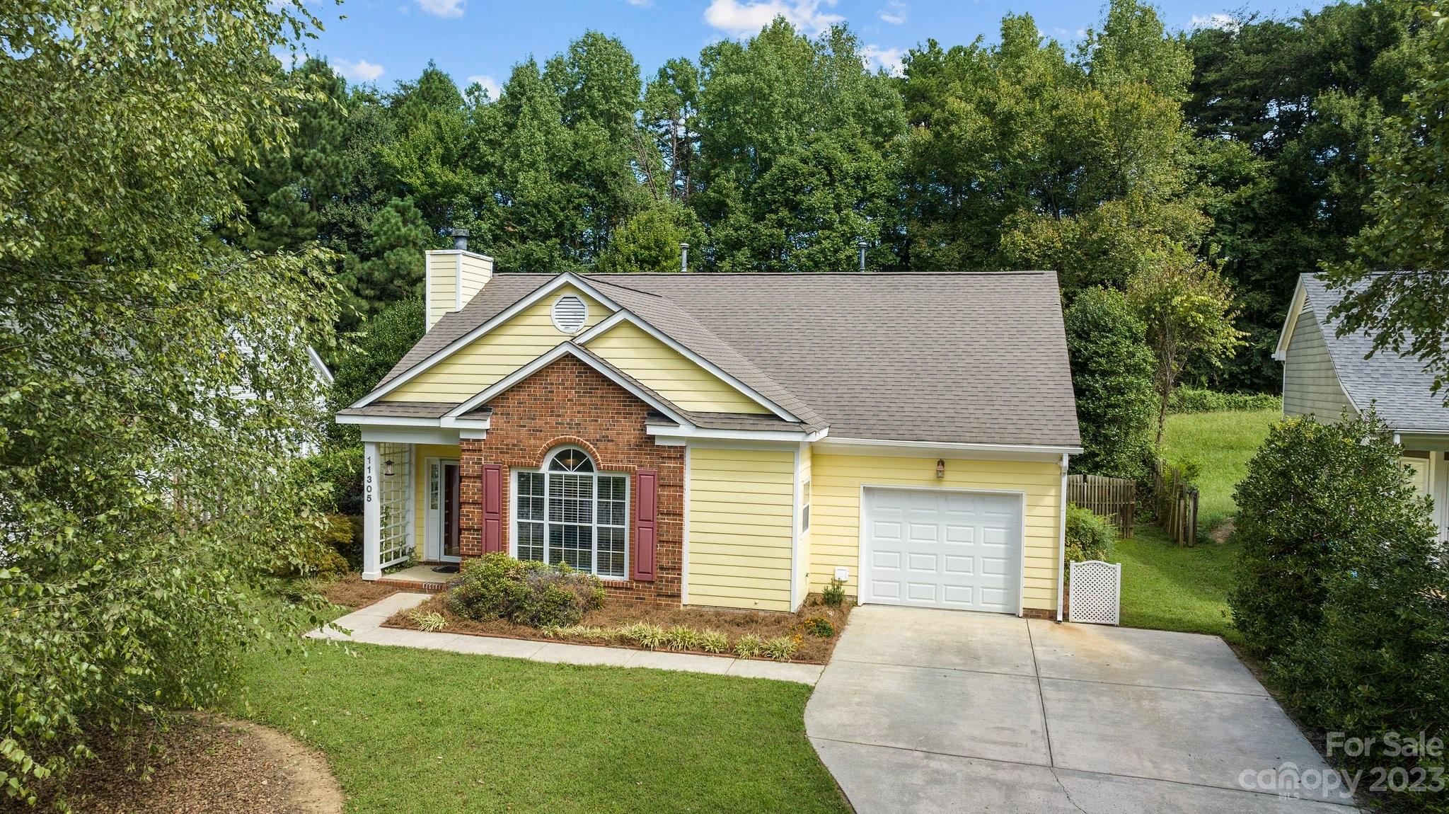 11305 Clayford Ridge Charlotte NC 28215
