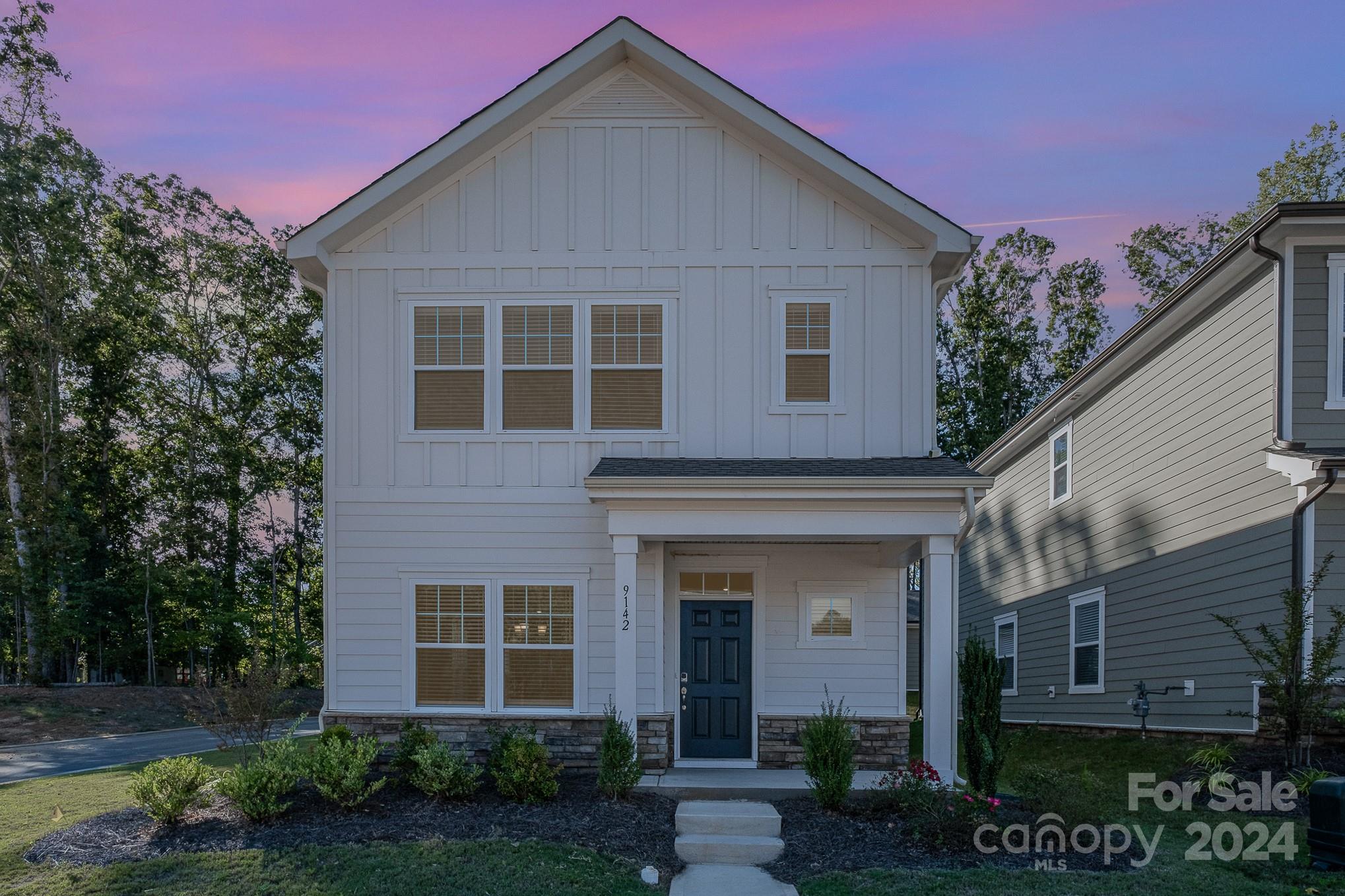 9142 Ramsford Court Charlotte NC 28227