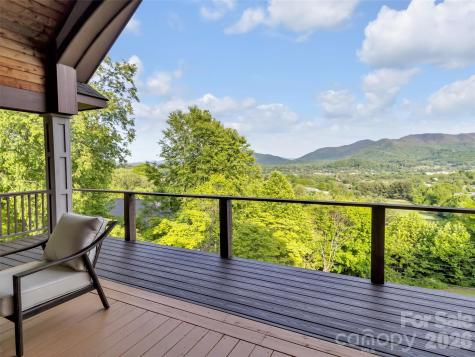 149 Cardinal Lane Waynesville NC 28786