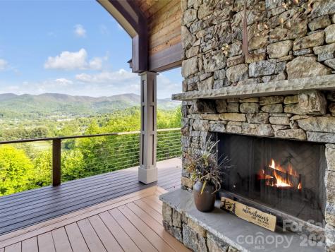 149 Cardinal Lane Waynesville NC 28786