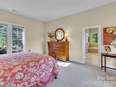 149 Cardinal Lane Waynesville NC 28786