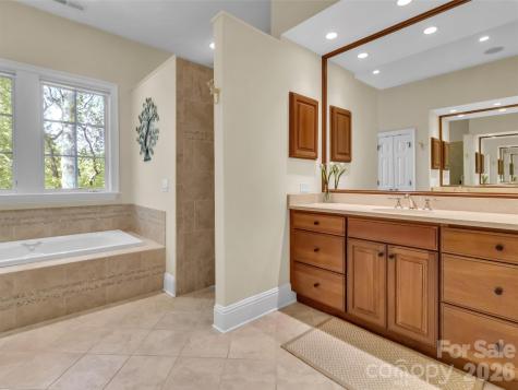149 Cardinal Lane Waynesville NC 28786