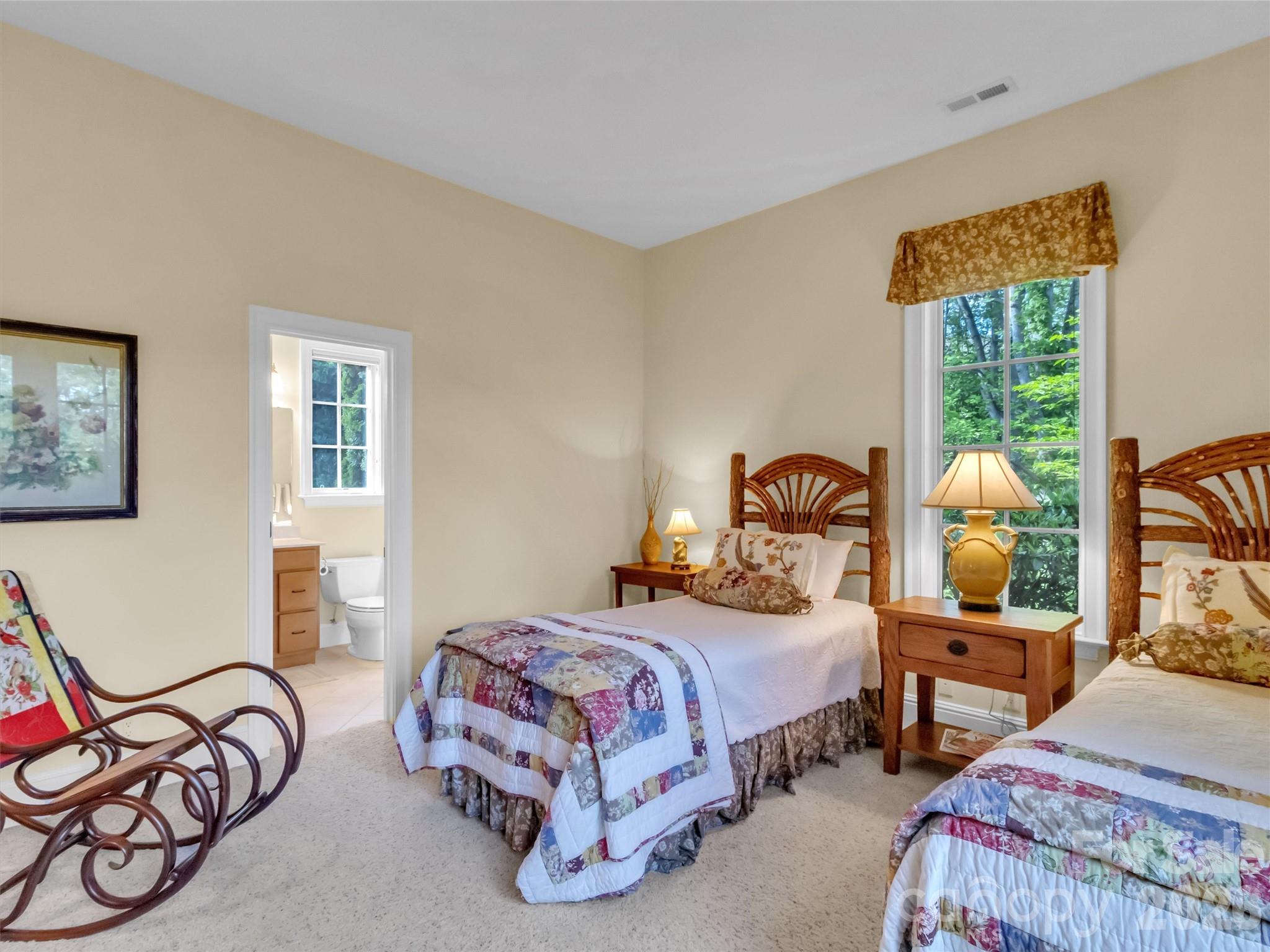 149 Cardinal Lane Waynesville NC 28786
