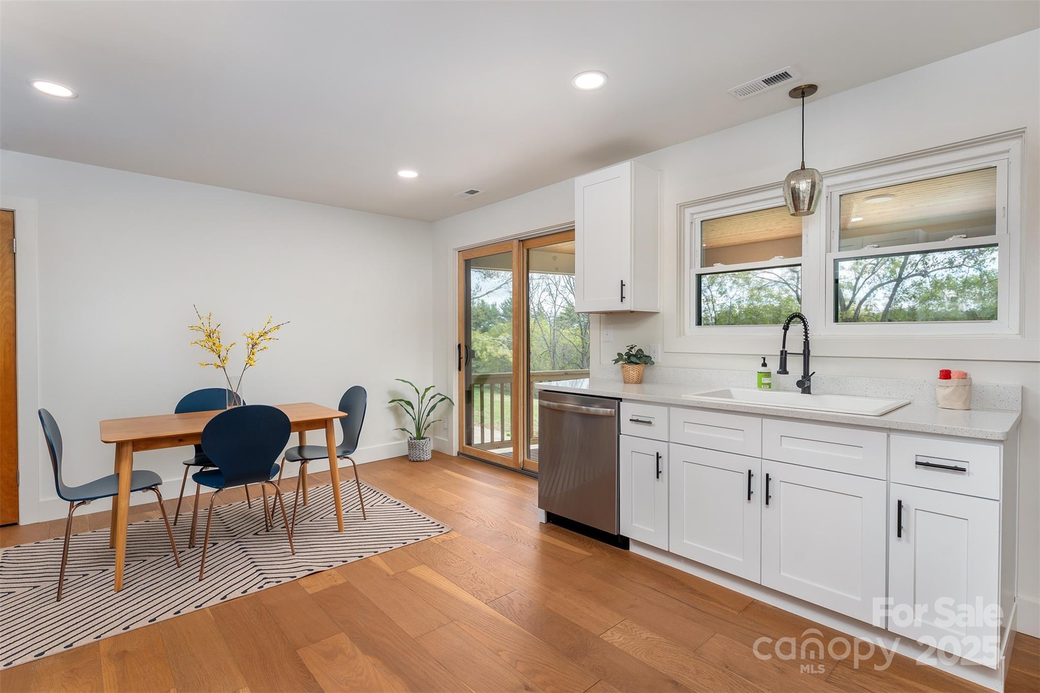 75 Panorama Drive Asheville NC 28806