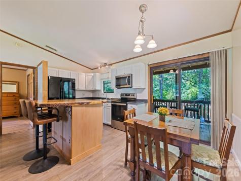 165 Clearwater Drive Waynesville NC 28785