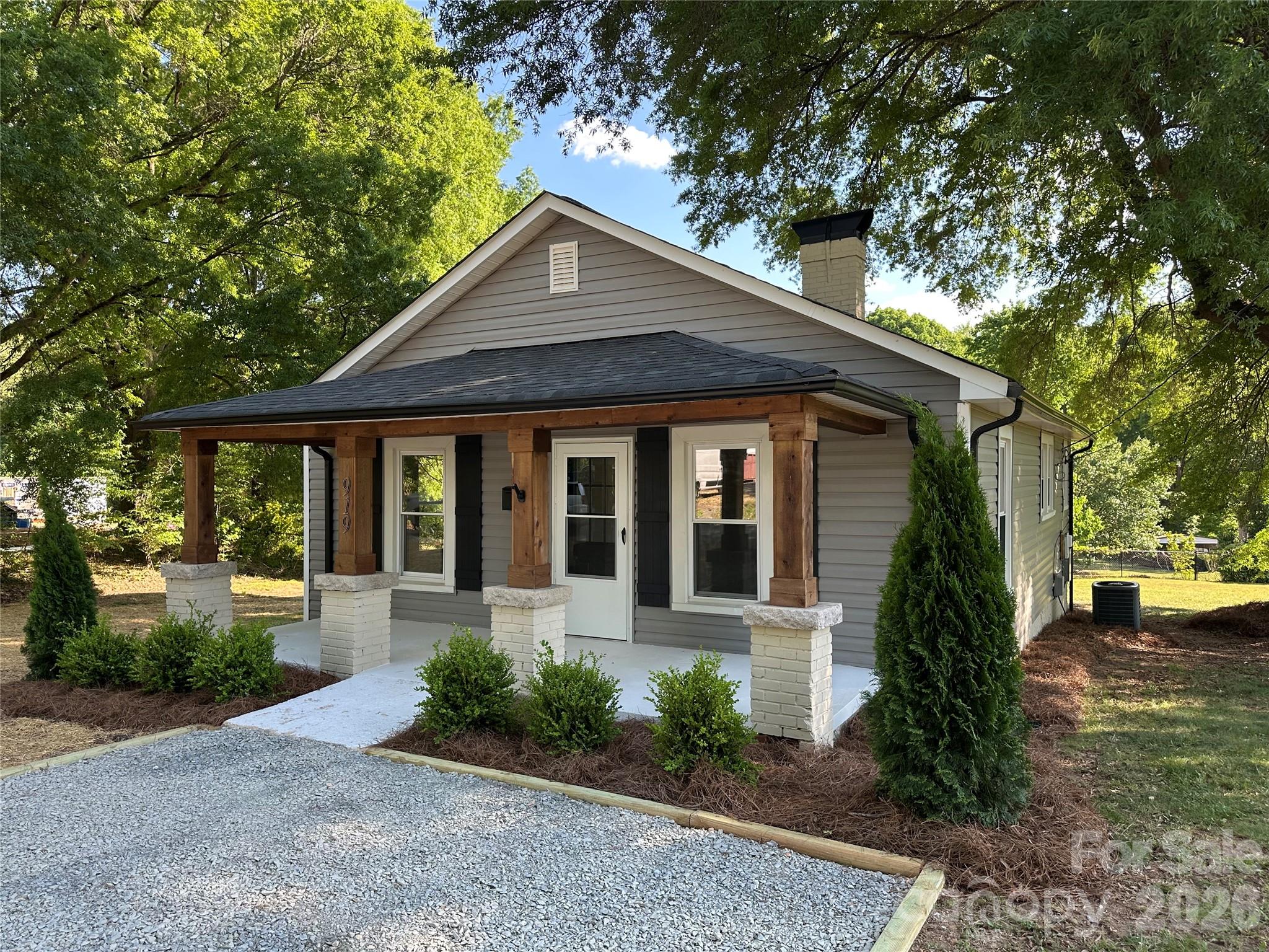 919 Orangewood Street Kannapolis NC 28081