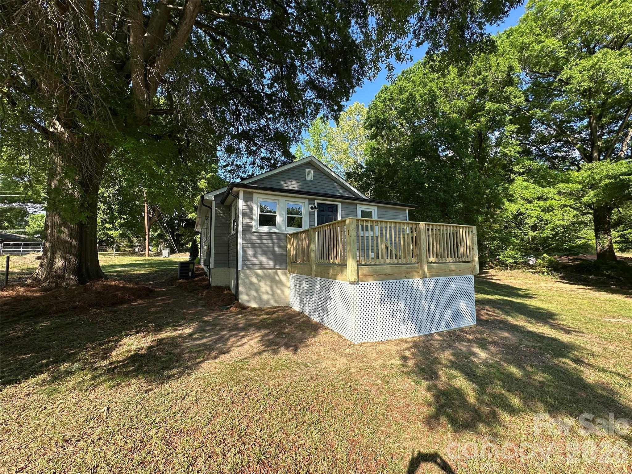 919 Orangewood Street Kannapolis NC 28081